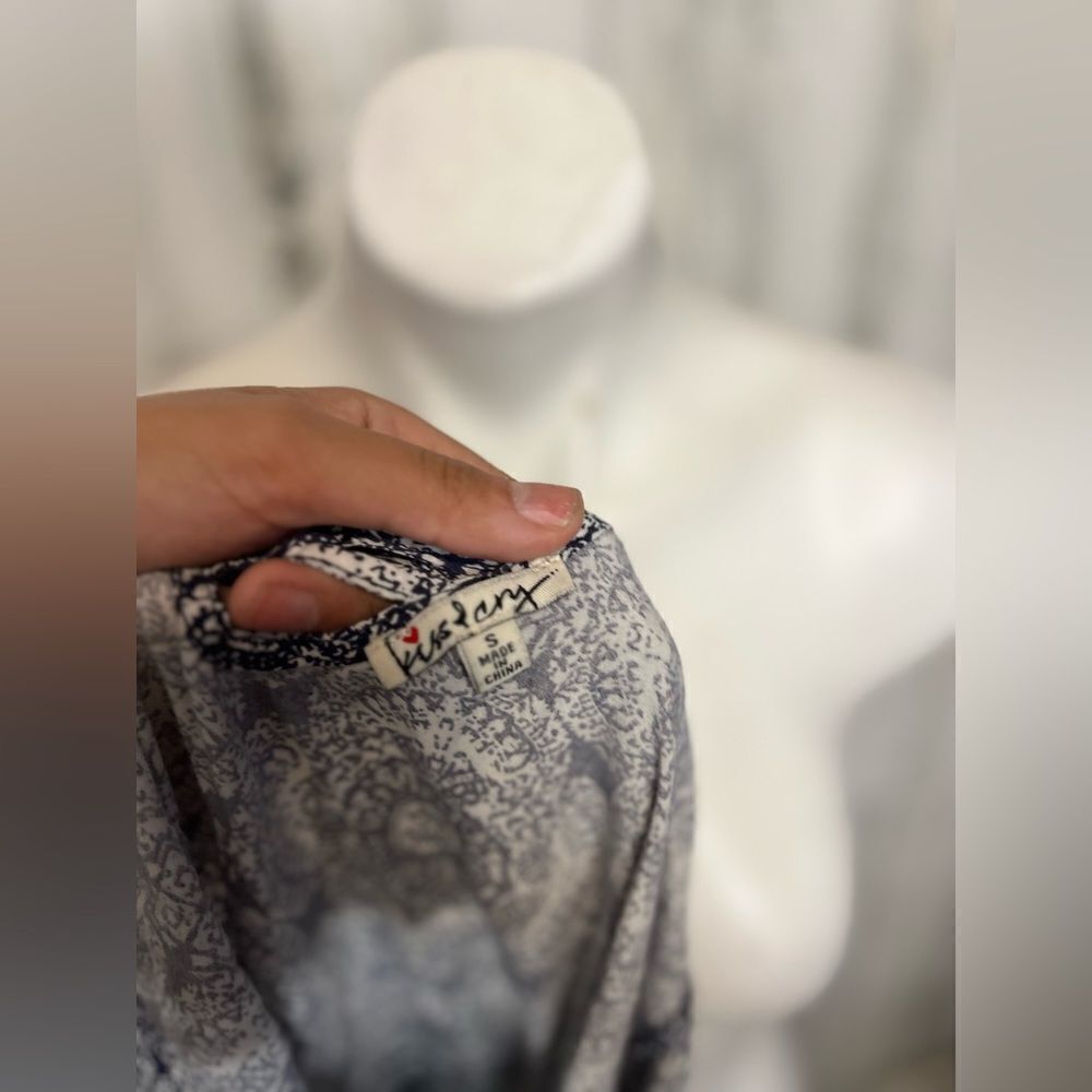 Romper   - Picture 2 of 5